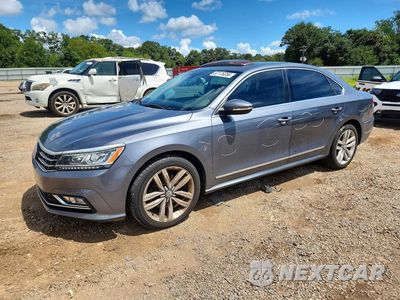 2017 VOLKSWAGEN PASSAT SEL PREMIUM 1VWCT7A33HC031319 - główne zdjęcie licytacji z USA - miniatura
