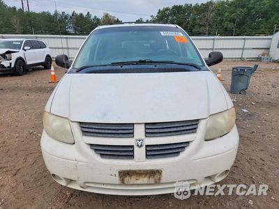 Piąte zdjęcie samochodu w środku: 2006 DODGE GRAND CARAVAN SXT VIN:2D4GP44L56R606949 - miniatura