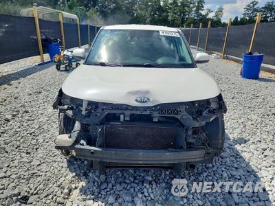 Piąte zdjęcie samochodu w środku: 2020 KIA SOUL S VIN:KNDJ23AU0L7059692 - miniatura