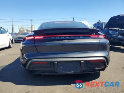 Zdjęcie 6 z 12 samochodu: 2021 PORSCHE TAYCAN VIN:WP0AA2Y10MSA17971 - miniatura