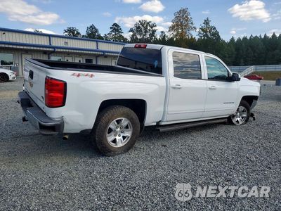Trzecie zdjęcie samochodu z tyłu: 2017 CHEVROLET SILVERADO K1500 LT VIN:3GCUKREC3HG427618 - miniatura