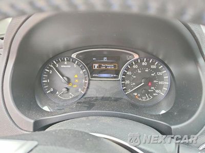 Zdjęcie 9 z 12 samochodu: 2017 NISSAN ALTIMA 2.5 SR VIN:1N4AL3APXHC148293 - miniatura