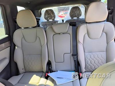 Zdjęcie 10 z 15 samochodu: 2026 VOLVO XC90 CORE VIN:YV4M12PJ0T1537178 - miniatura