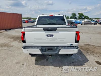 Zdjęcie 6 z 12 samochodu: 2025 FORD F150 LIGHTNING XLT VIN:1FTVW3LK5SWG05909 - miniatura