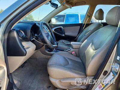 Zdjęcie 7 z 13 samochodu: 2007 TOYOTA RAV4 BASE VIN:JTMZD33V175059270 - miniatura