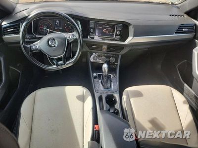 Zdjęcie 8 z 13 samochodu: 2019 VOLKSWAGEN JETTA S VIN:3VWC57BU5KM117738 - miniatura