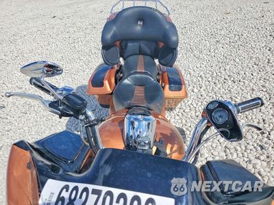 Piąte zdjęcie samochodu w środku: 2008 HARLEY-DAVIDSON FLTR 105TH ANNIVERSARY EDITION VIN:1HD1FS4418Y633291 - miniatura