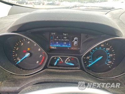 Zdjęcie 9 z 13 samochodu: 2016 FORD ESCAPE SE VIN:1FMCU0G7XGUB80428 - miniatura