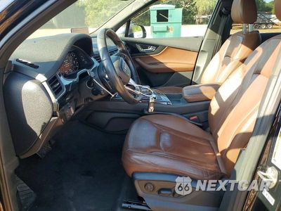 Zdjęcie 7 z 13 samochodu: 2017 AUDI Q7 PREMIUM PLUS VIN:WA1LAAF71HD019918 - miniatura