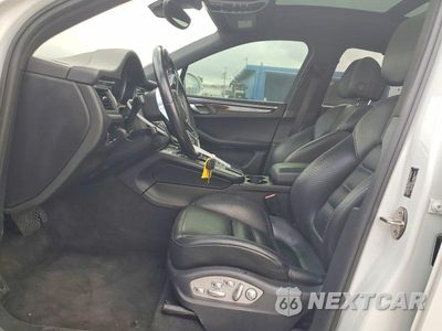 Zdjęcie 7 z 13 samochodu: 2017 PORSCHE MACAN S VIN:WP1AB2A57HLB10296 - miniatura