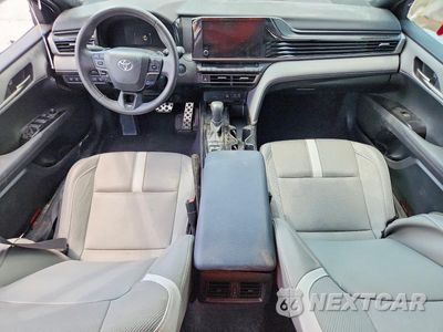 Zdjęcie 8 z 13 samochodu: 2025 TOYOTA CAMRY SE VIN:4T1DAACK7SU123206 - miniatura