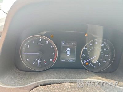 Zdjęcie 9 z 13 samochodu: 2018 HYUNDAI ELANTRA SEL VIN:5NPD84LF3JH302873 - miniatura