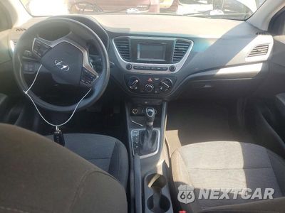 Zdjęcie 8 z 12 samochodu: 2020 HYUNDAI ACCENT SE VIN:3KPC24A68LE114079 - miniatura