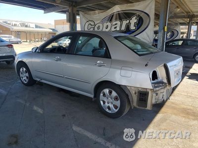 Drugie zdjęcie samochodu z przodu: 2009 KIA SPECTRA LX VIN:KNAFE222995613706 - miniatura