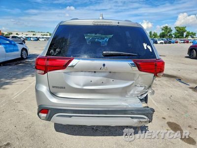 Zdjęcie 6 z 13 samochodu: 2019 MITSUBISHI OUTLANDER SE VIN:JA4AZ3A30KZ019970 - miniatura