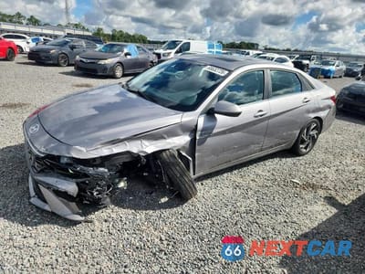 2025 HYUNDAI ELANTRA LIMITED KMHLP4DGXSU979184 - główne zdjęcie licytacji z USA - miniatura