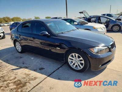 Czwarte zdjęcie samochodu z boku: 2007 BMW 3ER I VIN:WBAVA33537KX71687 - miniatura