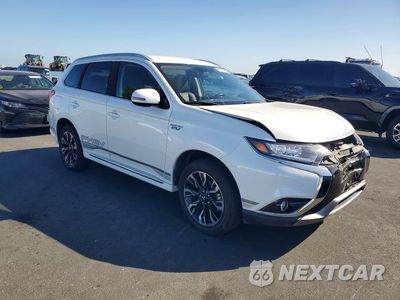 Czwarte zdjęcie samochodu z boku: 2018 MITSUBISHI OUTLANDER SE VIN:JA4J24A58JZ053178 - miniatura