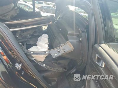 Zdjęcie 10 z 12 samochodu: 2021 VOLVO XC40 RECHARGE VIN:YV4ED3UR4M2541631 - miniatura