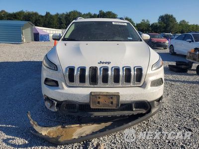 Piąte zdjęcie samochodu w środku: 2016 JEEP CHEROKEE LATITUDE VIN:1C4PJLCS3GW264136 - miniatura