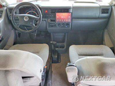 Zdjęcie 8 z 14 samochodu: 2002 VOLKSWAGEN EUROVAN MV VIN:WV2NB47082H013498 - miniatura