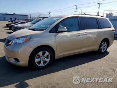 2013 TOYOTA SIENNA LE 5TDKK3DC2DS292875 - główne zdjęcie licytacji z USA - miniatura