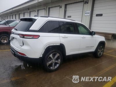 Trzecie zdjęcie samochodu z tyłu: 2023 JEEP GRAND CHEROKEE LIMITED VIN:1C4RJHBG6PC519186 - miniatura