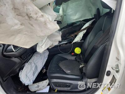 Zdjęcie 7 z 12 samochodu: 2018 TOYOTA CAMRY SE VIN:4T1B11HK4JU005645 - miniatura