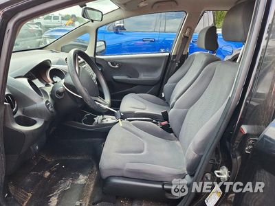 Zdjęcie 7 z 12 samochodu: 2013 HONDA FIT VIN:JHMGE8H39DC080088 - miniatura