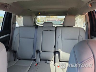 Zdjęcie 10 z 14 samochodu: 2016 TOYOTA HIGHLANDER XLE VIN:5TDJKRFH9GS244026 - miniatura