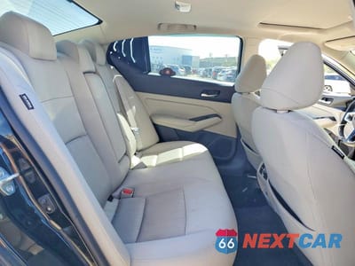 Zdjęcie 10 z 12 samochodu: 2020 NISSAN ALTIMA SV VIN:1N4BL4DV5LC261629 - miniatura
