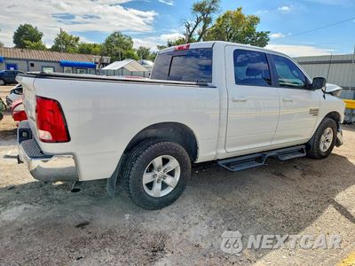 Trzecie zdjęcie samochodu z tyłu: 2019 RAM 1500 CLASSIC SLT VIN:1C6RR7LG7KS595846 - miniatura