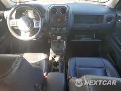 Zdjęcie 8 z 13 samochodu: 2016 JEEP PATRIOT LATITUDE VIN:1C4NJRFB7GD657638 - miniatura
