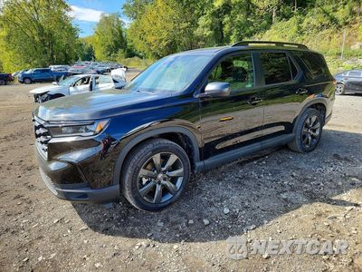2025 HONDA PILOT SPORT 5FNYG1H38SB137727 - główne zdjęcie licytacji z USA - miniatura