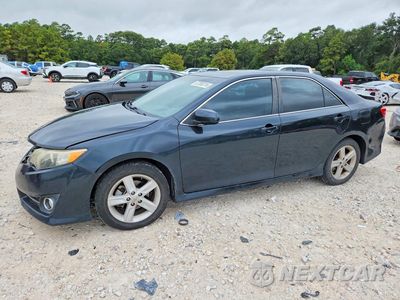2014 TOYOTA CAMRY SE 4T1BF1FK0EU728421 - główne zdjęcie licytacji z USA - miniatura