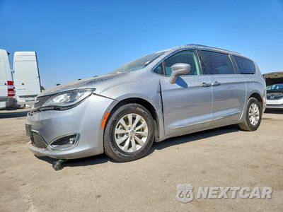 2018 CHRYSLER PACIFICA TOURING L PLUS 2C4RC1EG4JR260922 - główne zdjęcie licytacji z USA - miniatura
