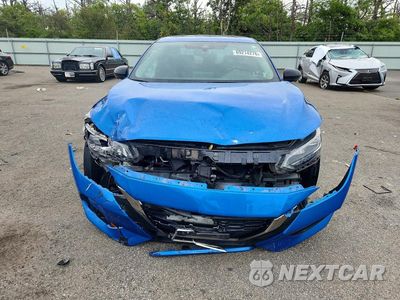 Piąte zdjęcie samochodu w środku: 2021 NISSAN SENTRA SR VIN:3N1AB8DV7MY331885 - miniatura
