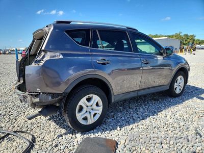 Trzecie zdjęcie samochodu z tyłu: 2015 TOYOTA RAV4 LE VIN:JTMZFREV4FJ040194 - miniatura