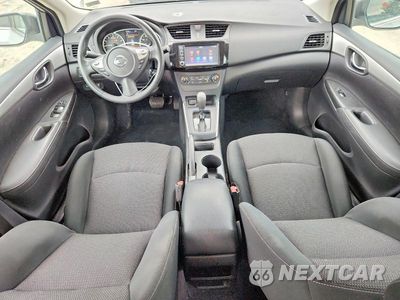 Zdjęcie 8 z 13 samochodu: 2019 NISSAN SENTRA S VIN:3N1AB7AP7KY207354 - miniatura