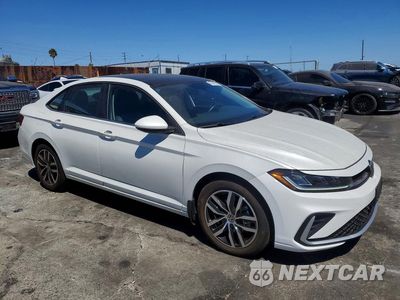 Czwarte zdjęcie samochodu z boku: 2025 VOLKSWAGEN JETTA SE VIN:3VW7X7BU8SM018570 - miniatura