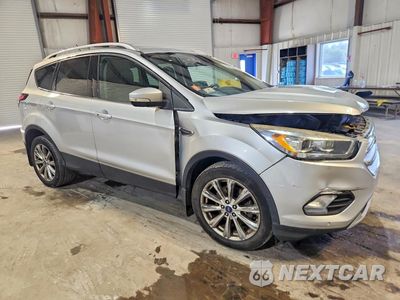 Czwarte zdjęcie samochodu z boku: 2018 FORD ESCAPE TITANIUM VIN:1FMCU9J93JUB18228 - miniatura