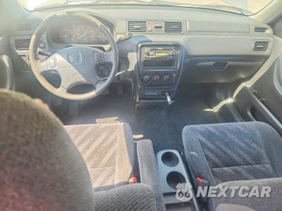 Zdjęcie 8 z 13 samochodu: 2001 HONDA CR-V EX VIN:JHLRD18611C018150 - miniatura