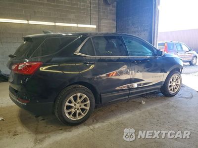 Trzecie zdjęcie samochodu z tyłu: 2018 CHEVROLET EQUINOX LT VIN:2GNAXJEV1J6192667 - miniatura