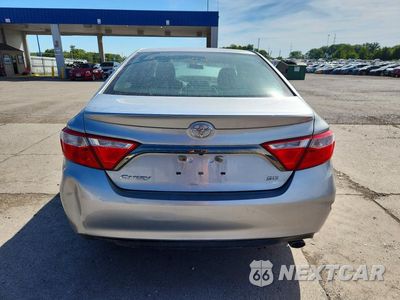Zdjęcie 6 z 12 samochodu: 2017 TOYOTA CAMRY SE VIN:4T1BF1FK2HU403421 - miniatura