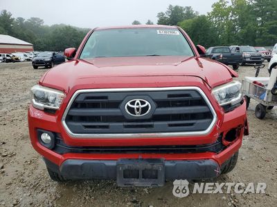 Piąte zdjęcie samochodu w środku: 2016 TOYOTA TACOMA SR5 V6 VIN:5TFSZ5ANXGX023292 - miniatura