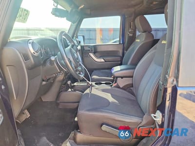 Zdjęcie 7 z 12 samochodu: 2013 JEEP WRANGLER SAHARA VIN:1C4AJWBGXDL622821 - miniatura