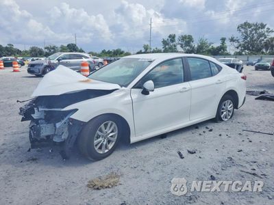 2026 TOYOTA CAMRY LE 4T1DAACK4TU258967 - główne zdjęcie licytacji z USA - miniatura