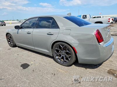 Drugie zdjęcie samochodu z przodu: 2019 CHRYSLER 300 S VIN:2C3CCABG6KH679019 - miniatura