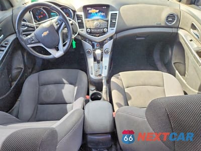 Zdjęcie 8 z 12 samochodu: 2014 CHEVROLET CRUZE LT VIN:1G1PC5SB5E7194601 - miniatura