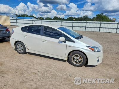 Czwarte zdjęcie samochodu z boku: 2010 TOYOTA PRIUS III VIN:JTDKN3DU9A5085689 - miniatura